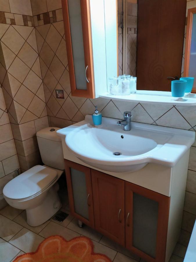Babis apartment Kavala Bagian luar foto